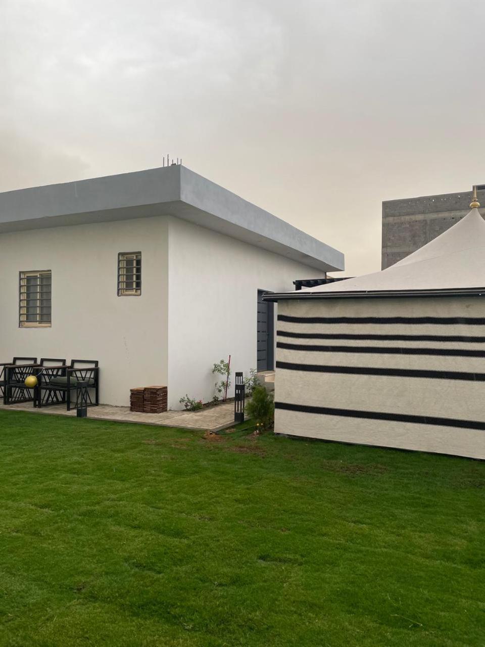 Garden Land Aparthotel Khamis Mushait Ngoại thất bức ảnh